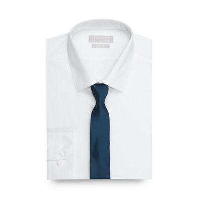Red Herring Big and tall white slim fit shirt with a tie